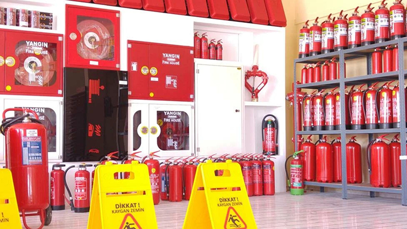 Mua bình chữa cháy và thiết bị PCCC chính hãng ở đâu uy tín? 